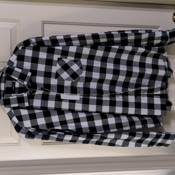Dokkia button down - Picture 1 of 2